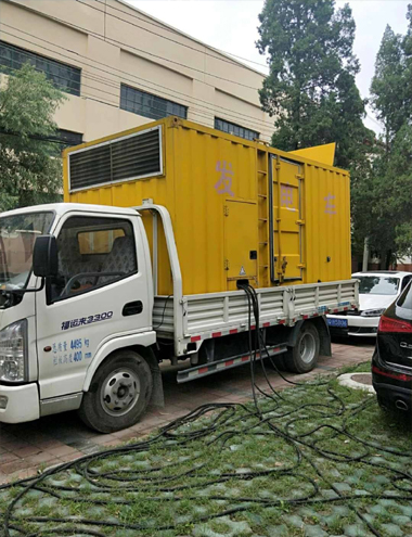 崇信发电车出租-柴油发电机组排烟系统设计要求及其考虑因素